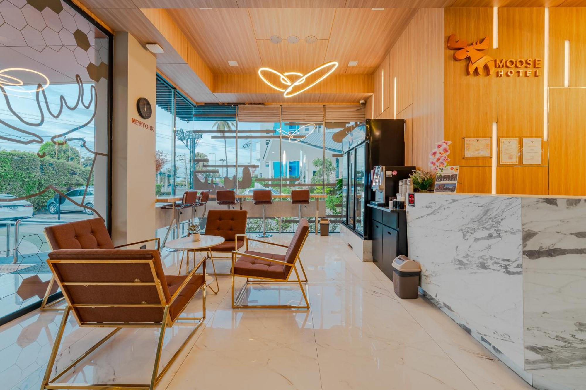 Moose Hotel Chiangmai — Photos 3